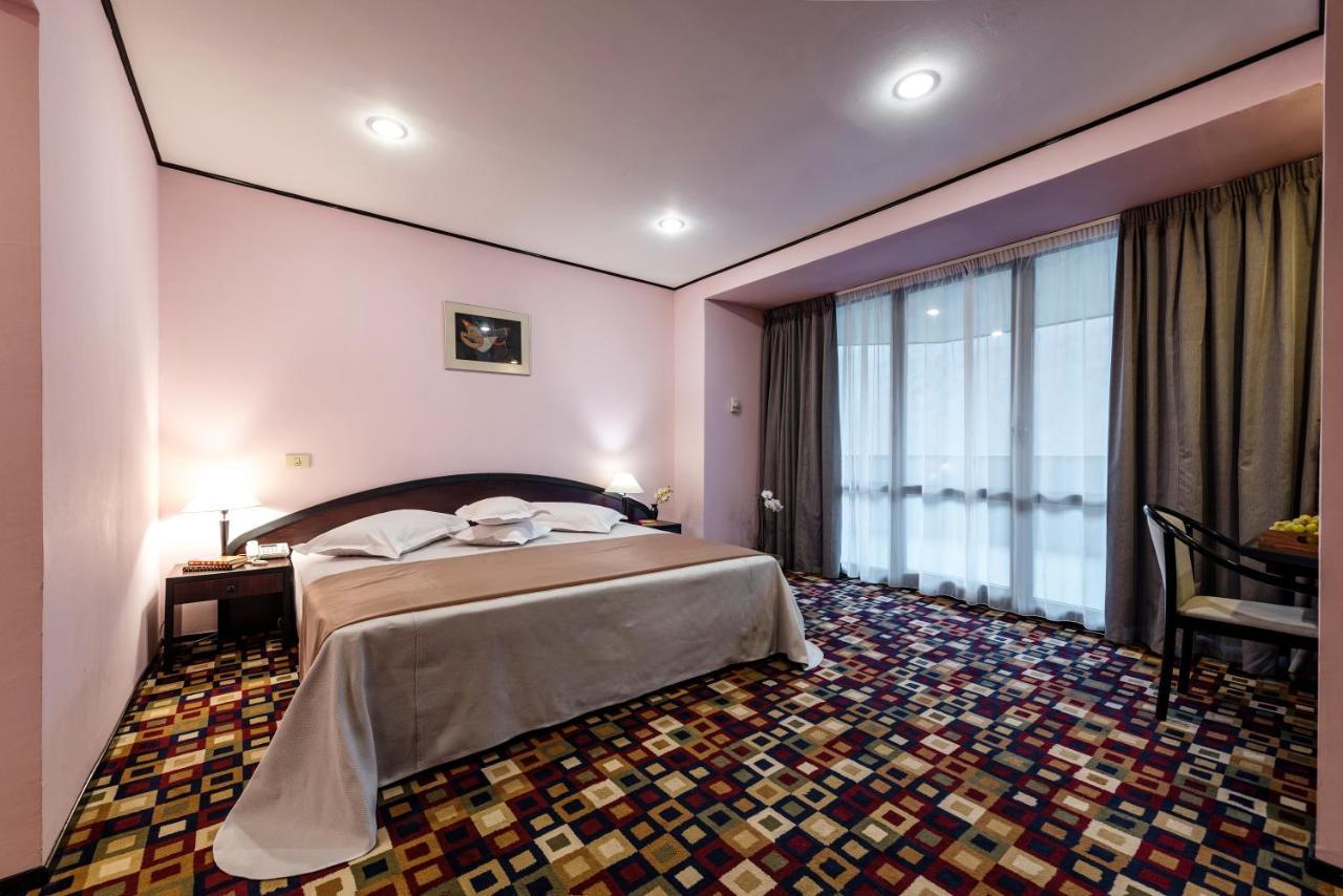 Hotel Mara Sinaia Buitenkant foto
