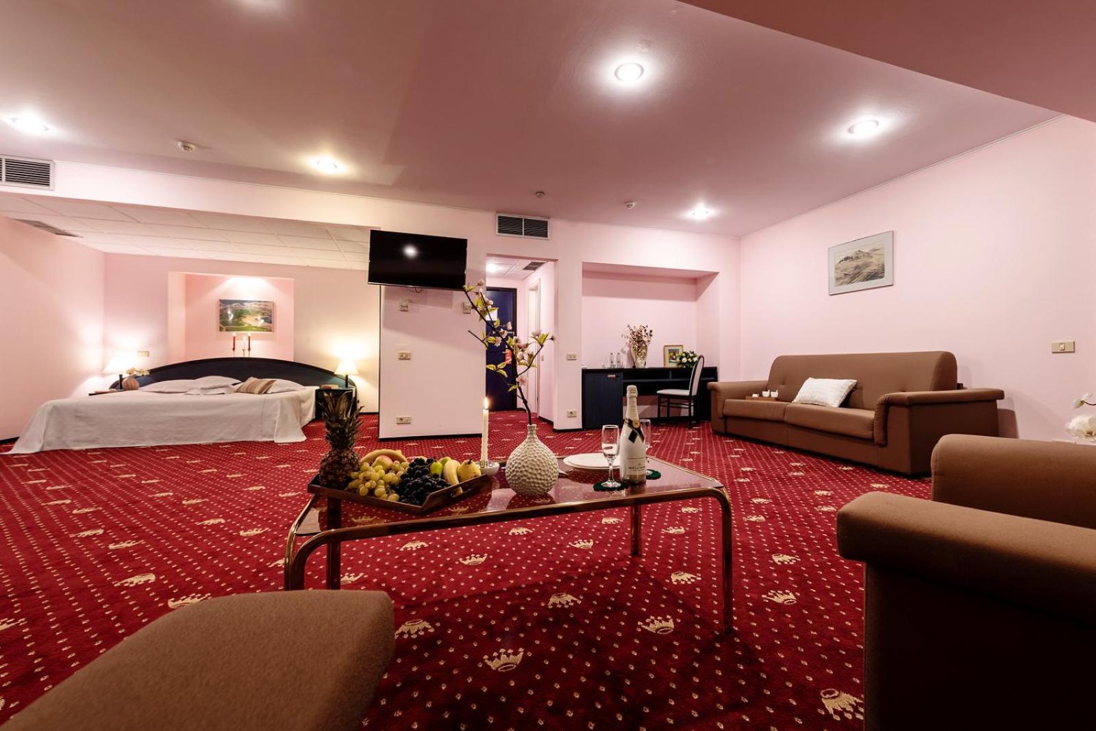Hotel Mara Sinaia Buitenkant foto